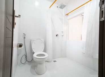 shower, deluxe room, the tunjung resort