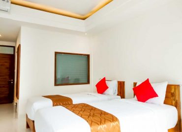 Suite Room Cushion - Fashionable Room