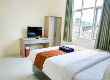 Tunjung resort standard room