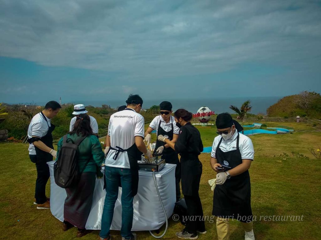gunung payung, cooking competition, team building, stryker corporation