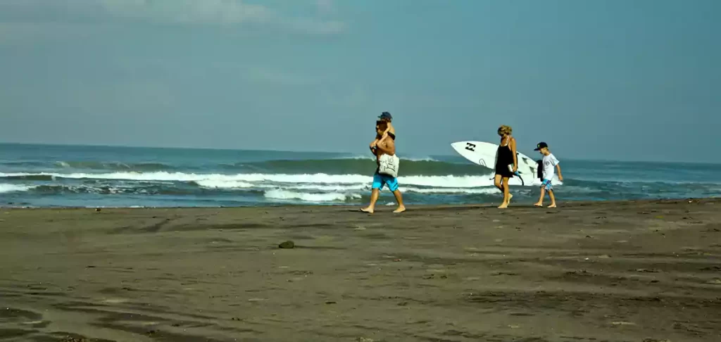 pererenan beach, pererenan canggu, pererenan bali, surfing paradise