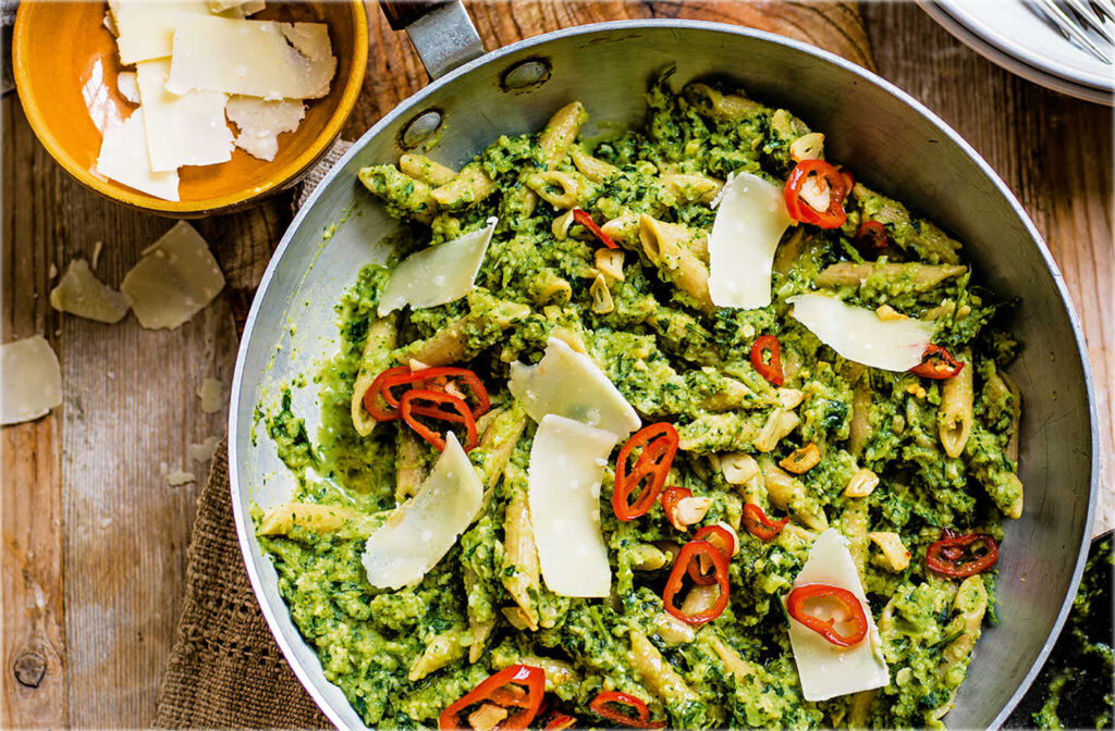 Tourists can fine a vegan restaureant or another restaurant in Pererenan.