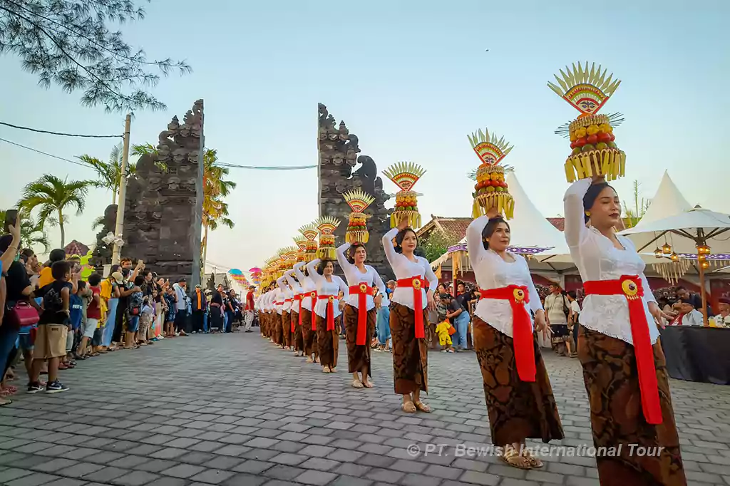 Tanah Lot Festival 2024, Tanah Lot Art Festival, Bali Culture Festivals, Hotel near Tanah Lot
