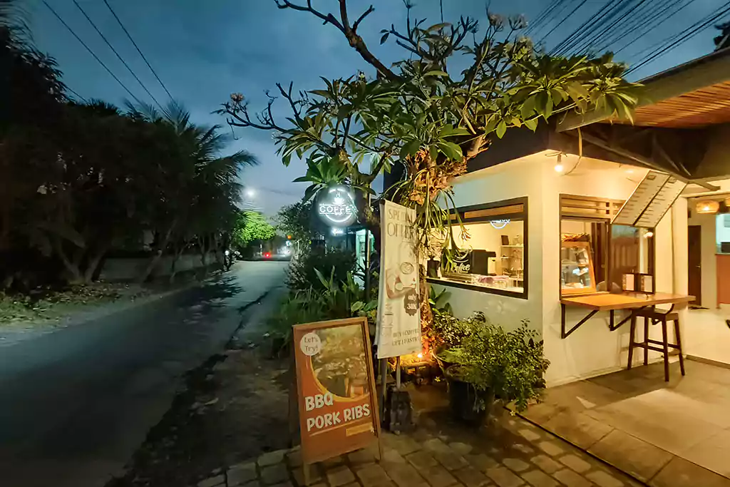 Tumbak Bayuh Village, Tumbak Bayuh Hotels, Tumbak Bayuh Accommodations