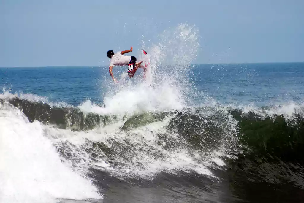 Pererenan Beach surf escape, Bali best surf spots, Pererenan Bali places to stay, beautiful Pererenan Beach, Bali surfing