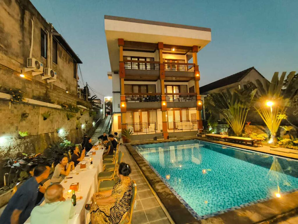 Bali group Events, Poolside Dinner, Canggu Poolside Dinner